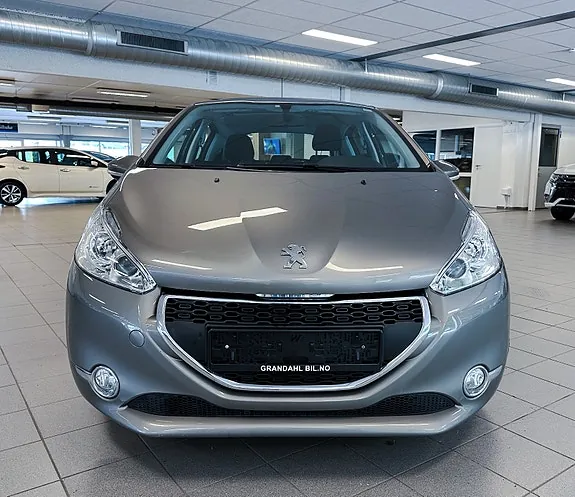 Peugeot 208 2014 photo 4