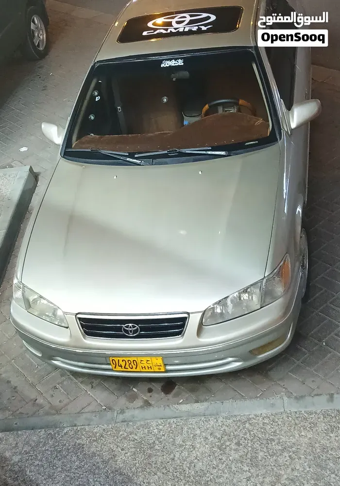 Toyota Camry 2000 photo 2