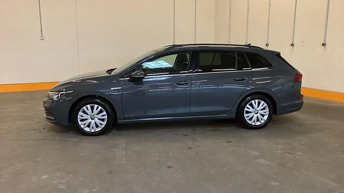 Volkswagen Golf 2022 photo 3