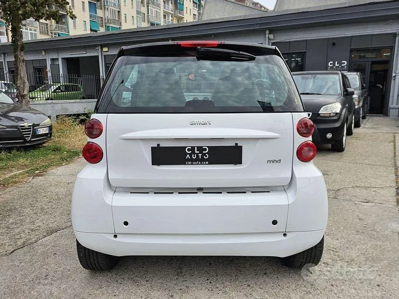 Smart Fortwo 2012 photo 4