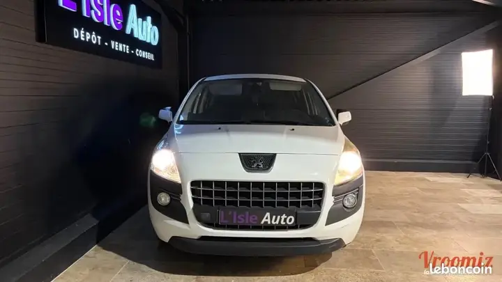 Peugeot 3008 2012 photo 2