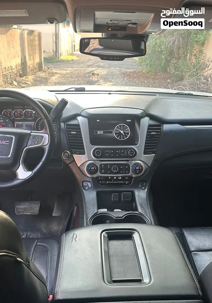 GMC Yukon 2015 photo 4