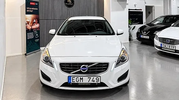 Volvo V60 2013 photo 3