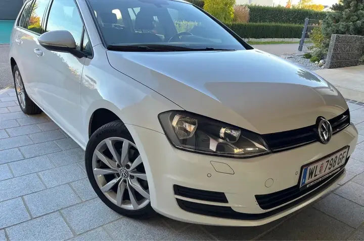 Volkswagen Golf 2014 photo 2