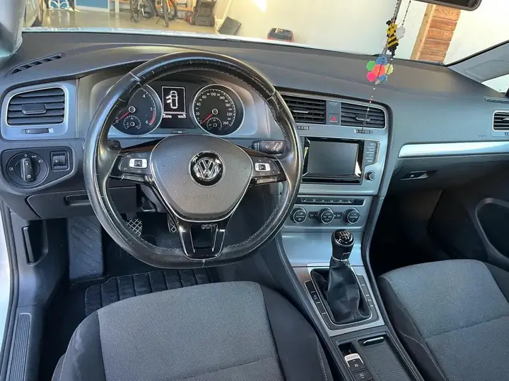 Volkswagen Golf 2014 photo 3