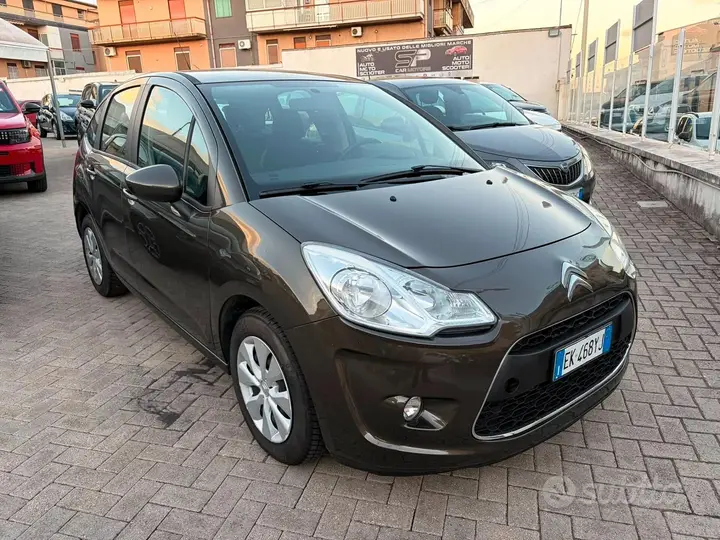 Citroen C3 2012 photo 2