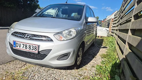 Hyundai I10 2011 photo 2