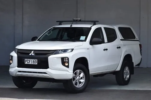 Mitsubishi Triton