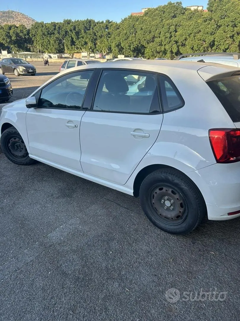 Volkswagen Polo 2015 photo 5