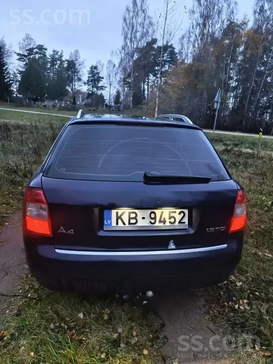 Audi A4 2003 photo 4