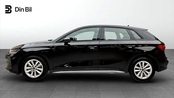 Audi A3 2025 photo 2