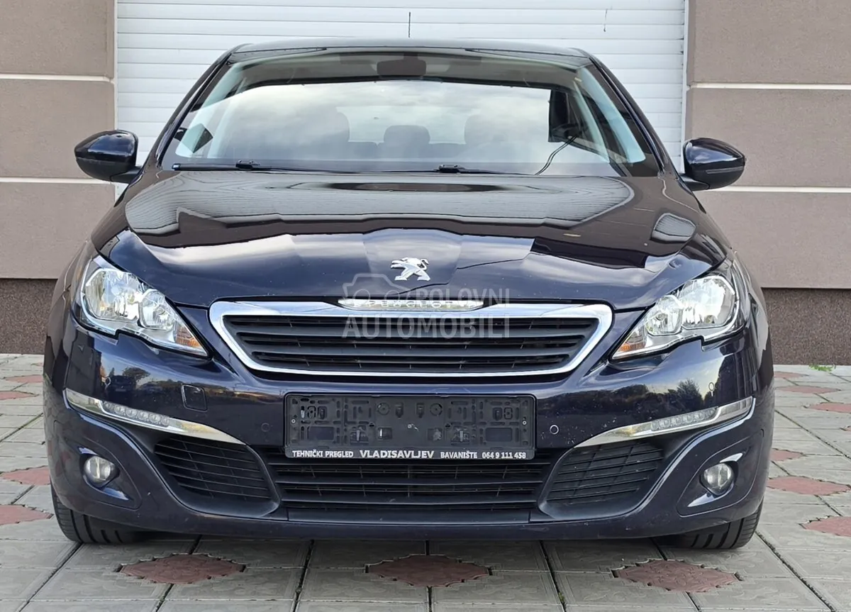 Peugeot 308 2015 photo 2