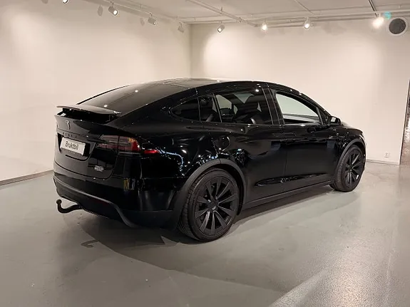 Tesla Model X 2023 photo 3