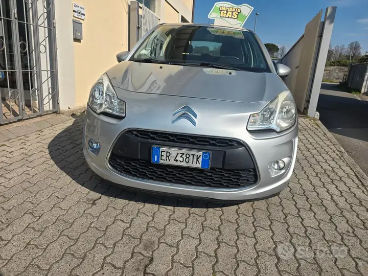 Citroen C3 2013 photo 2
