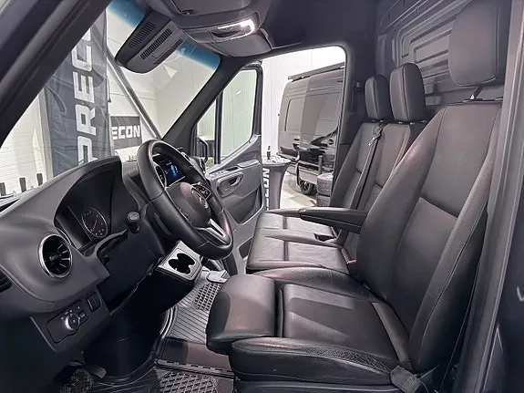 Mercedes-Benz Sprinter 319 2022 photo 5