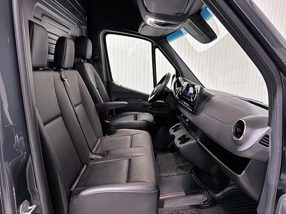 Mercedes-Benz Sprinter 319 2022 photo 4