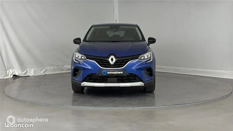 Renault Captur 2023 photo 2