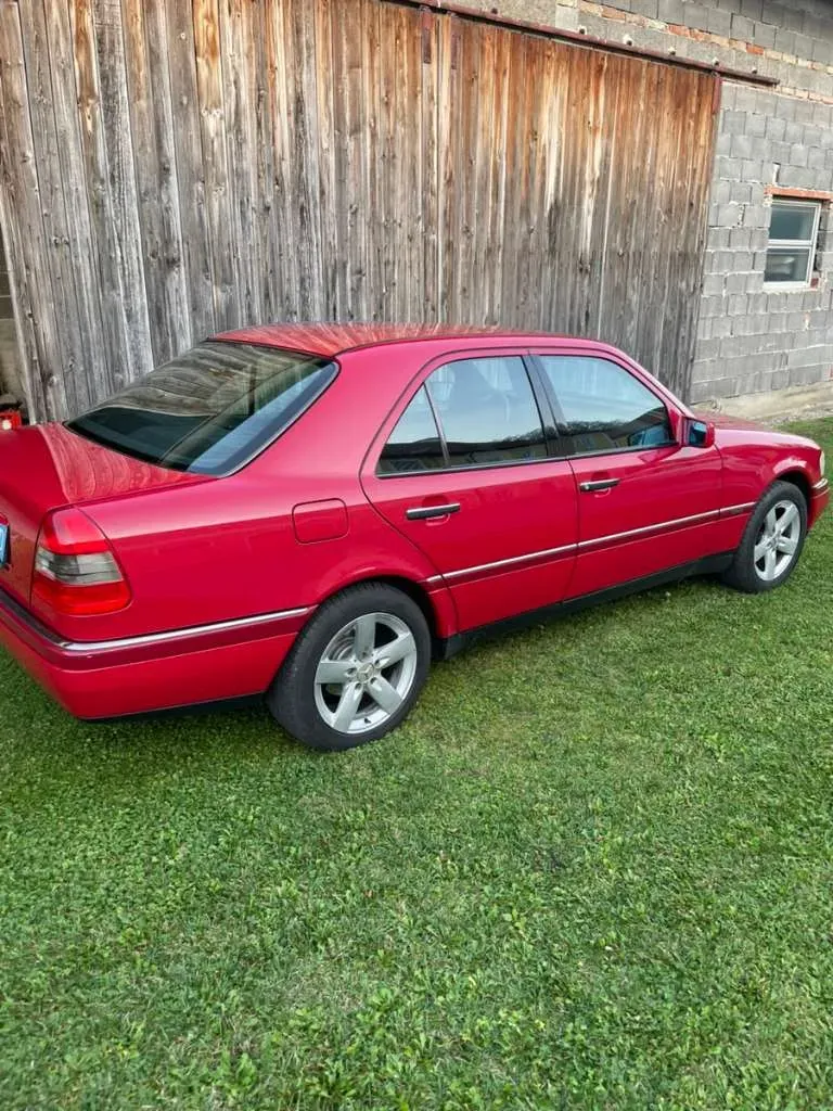 Mercedes-Benz C-Class 1994 photo 3