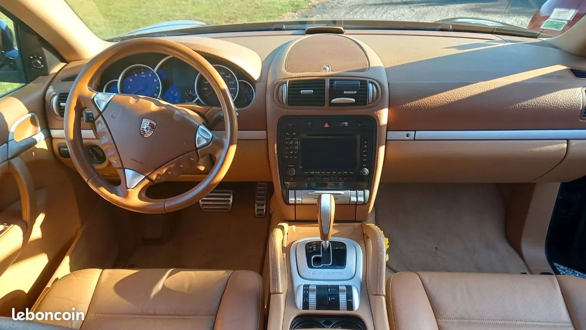 Porsche Cayenne 2005 photo 2