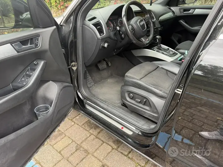 Audi Q5 2010 photo 3