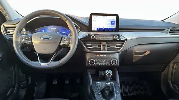 Ford Kuga 2022 photo 4