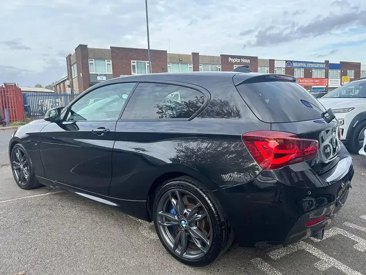 BMW 1 Series 2019 photo 4