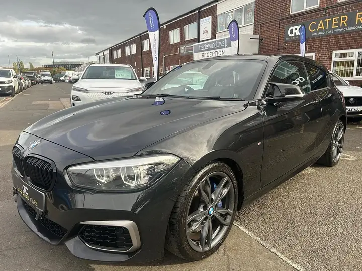 BMW 1 Series 2019 photo 3