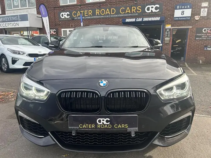 BMW 1 Series 2019 photo 2