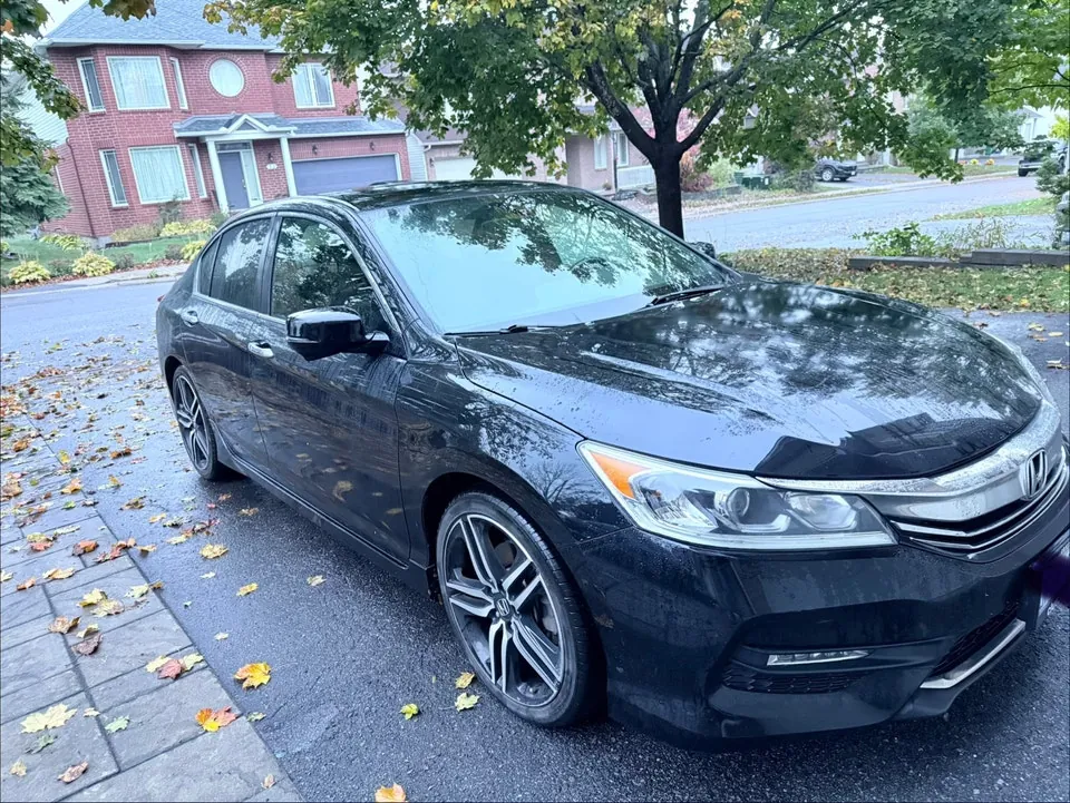 Honda Accord 2017 photo 2