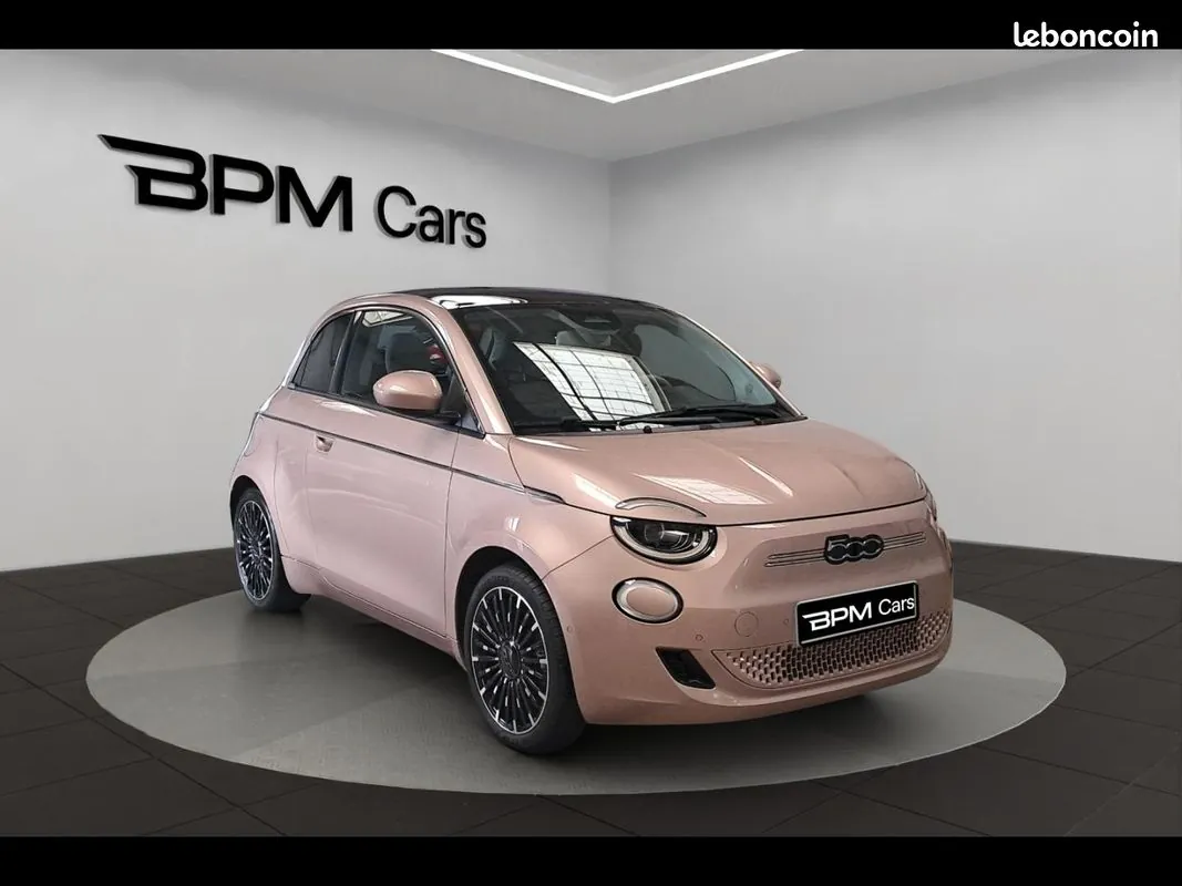 Fiat 500 2023 photo 3