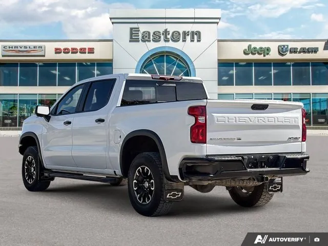 Chevrolet Silverado 1500 2023 photo 3