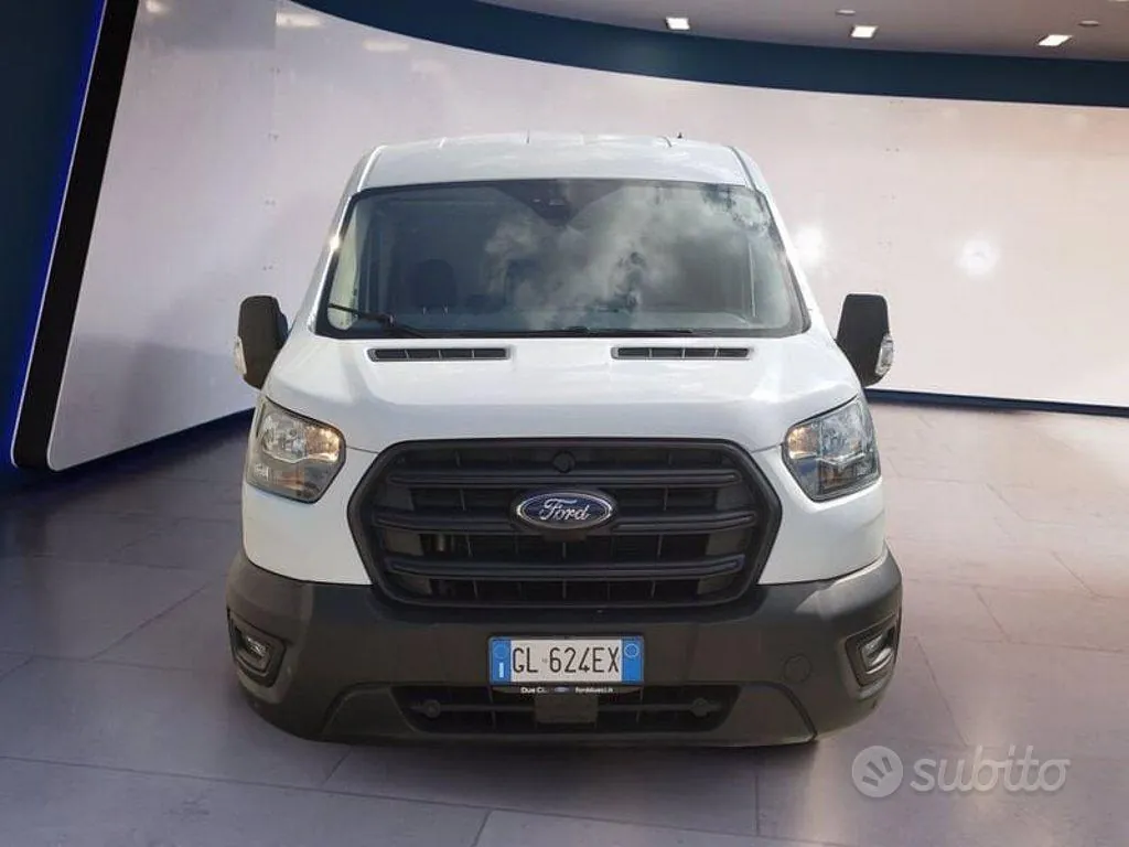 Ford Transit 2022 photo 2