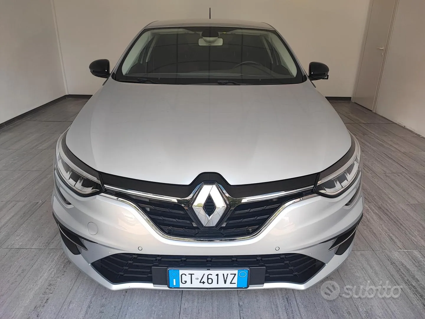 Renault Megane 2021 photo 2