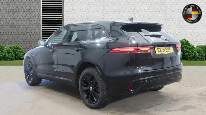 Jaguar F-Pace 2021 photo 2