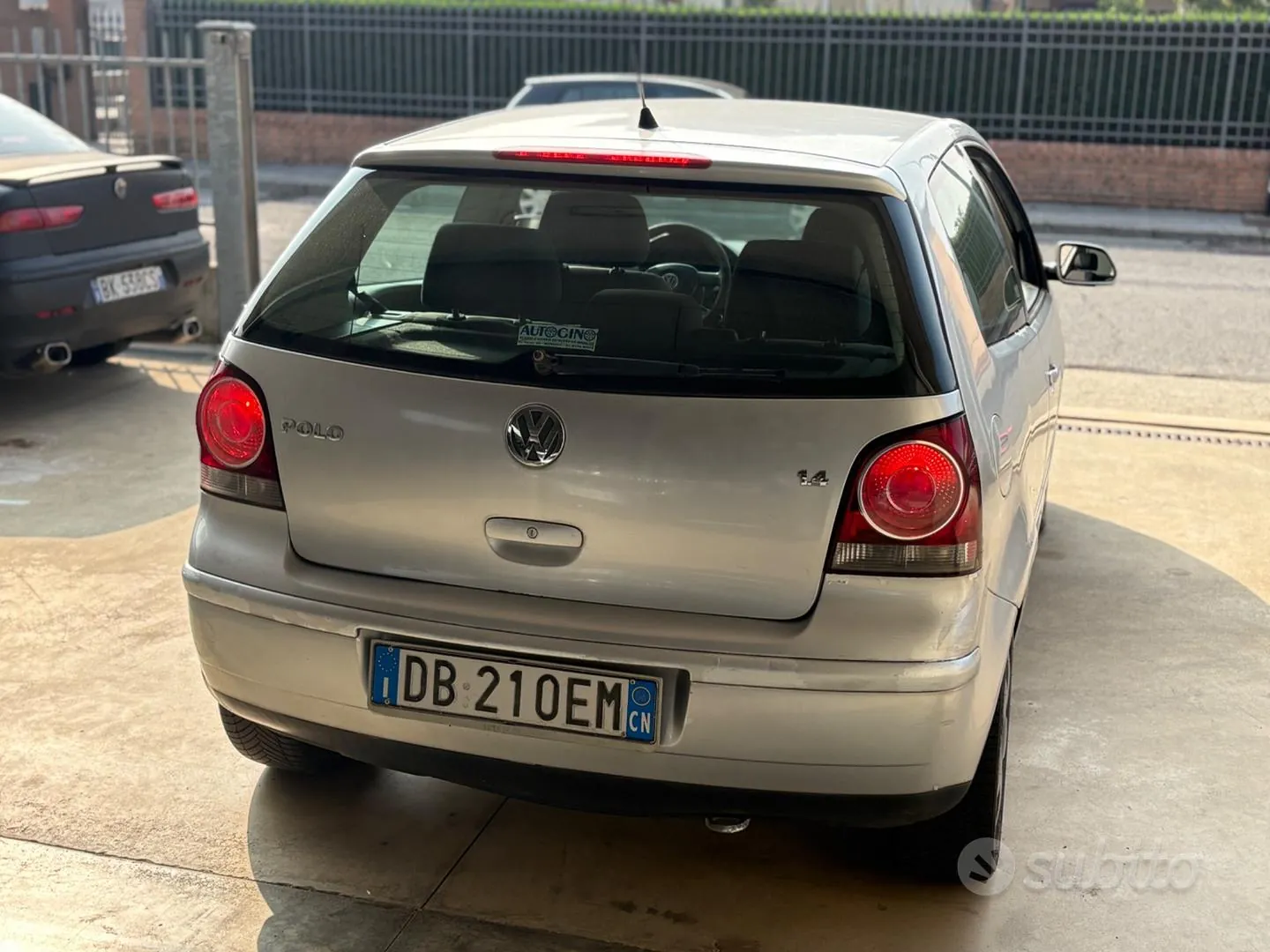 Volkswagen Polo 2006 photo 4