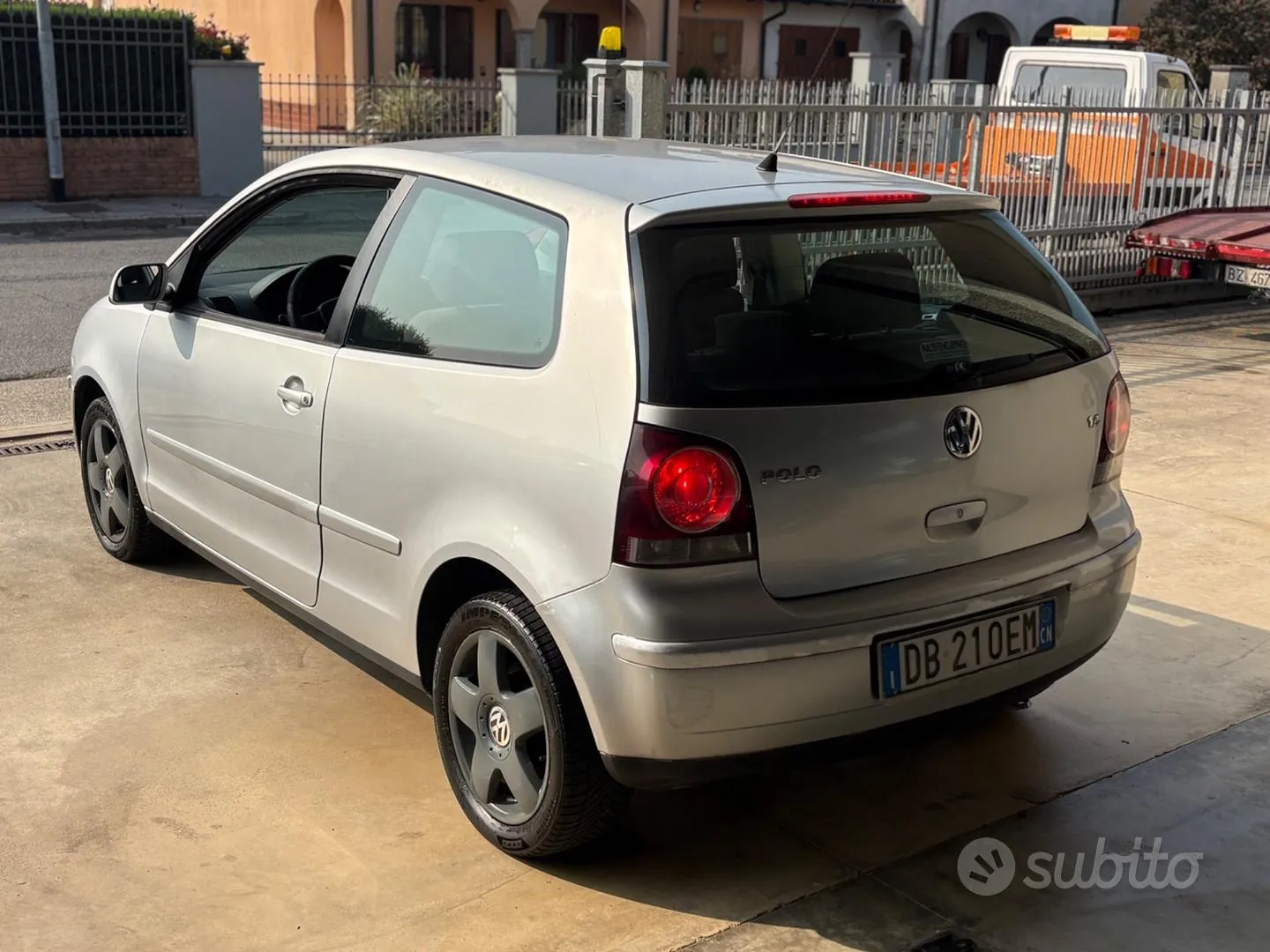 Volkswagen Polo 2006 photo 5
