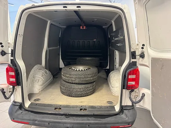 Volkswagen Transporter 2019 photo 5