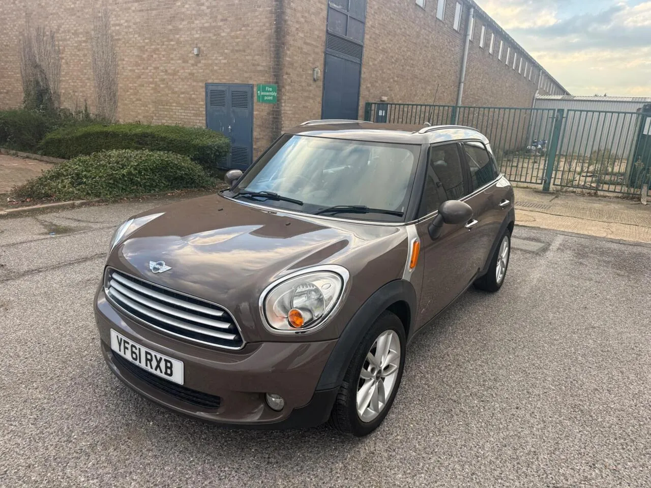 Mini Countryman 2011 photo 2