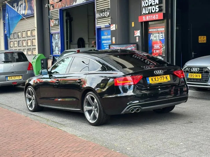 Audi A5 2016 photo 2
