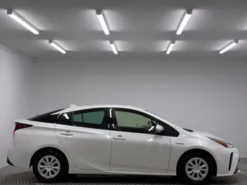 Toyota Prius 2019 photo 3