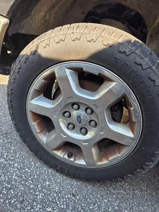 Ford F-150 2013 photo 2