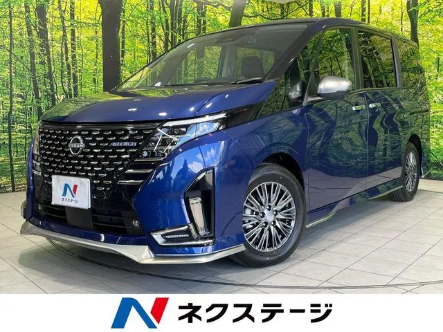 Nissan Serenade