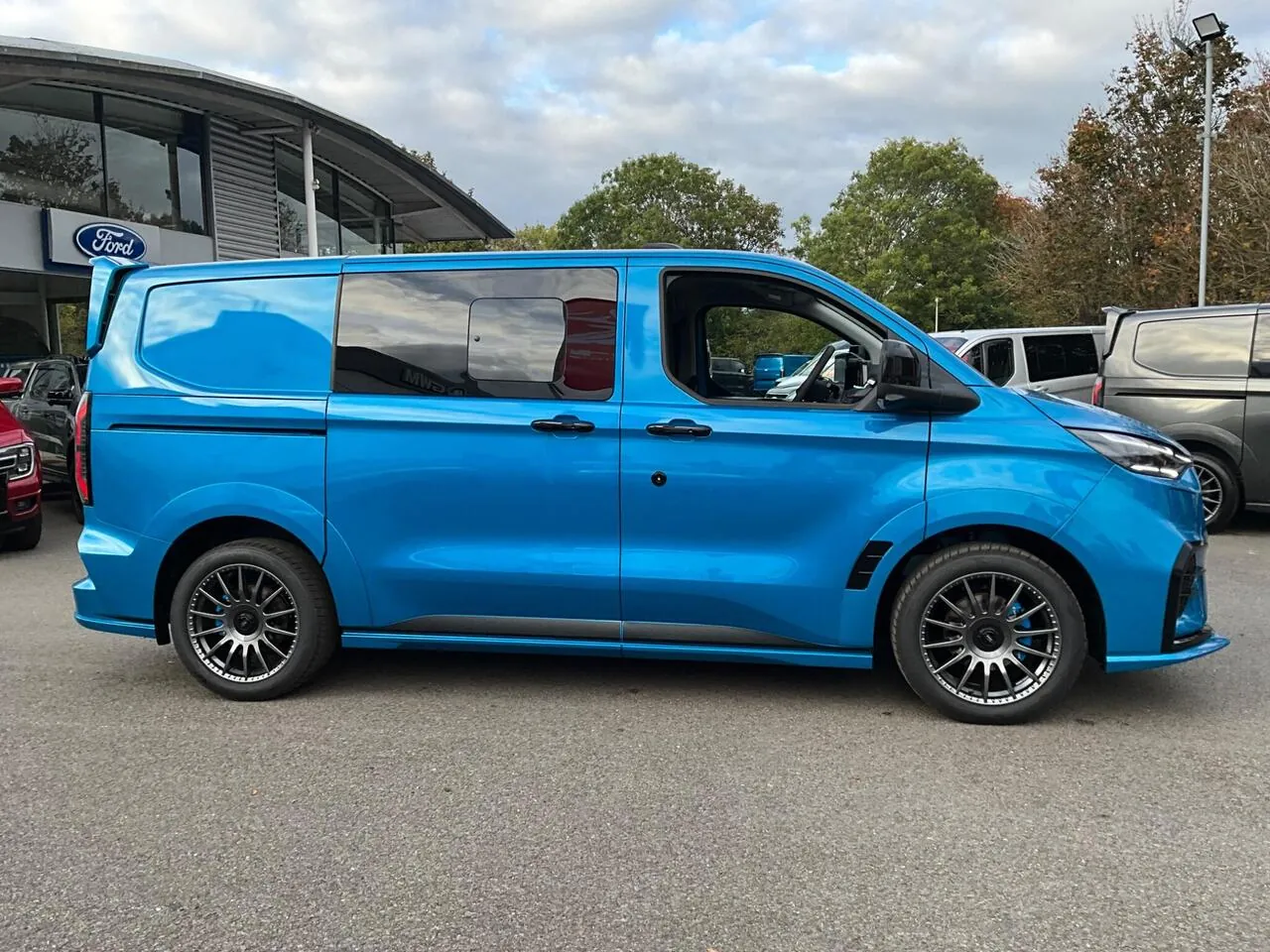 Ford Transit Custom photo 3