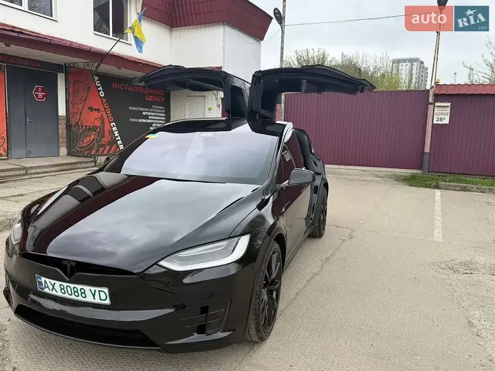 Tesla Model X