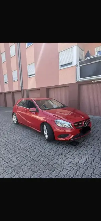 Mercedes-Benz A 180