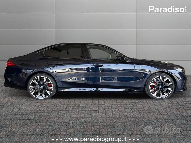 BMW I5 2023 photo 5