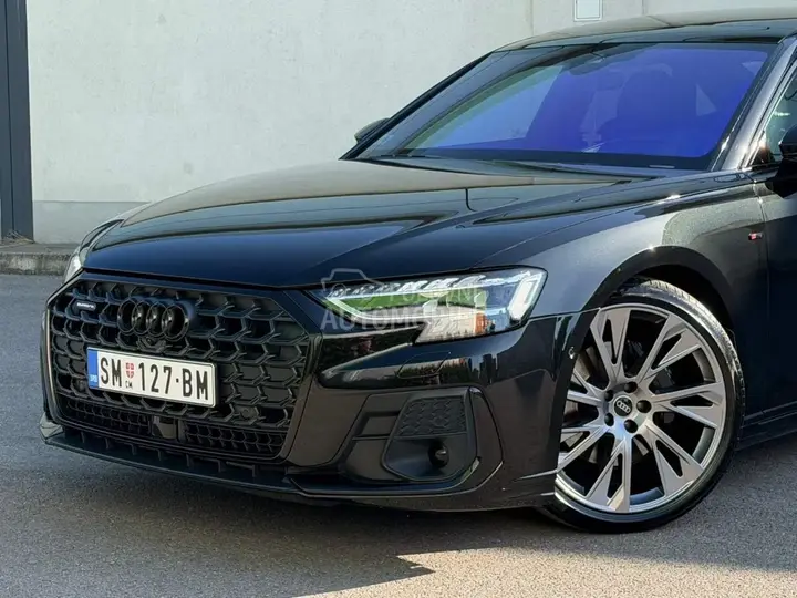 Audi A8 2022 photo 4