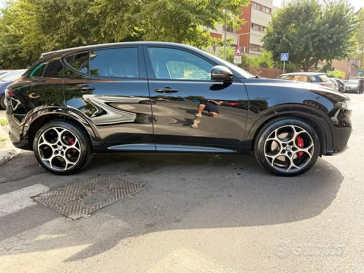 Alfa Romeo Tonale 2025 photo 5
