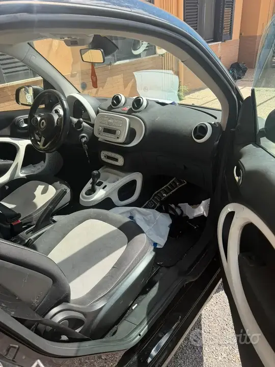 Smart Fortwo 2018 photo 4
