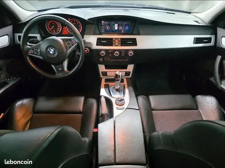BMW 5 Series 2007 photo 2